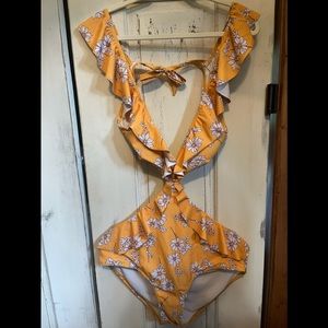 XL daisy swim suit!